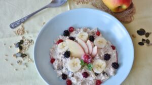 Overnight oats: Raňajky, ktoré sa uvaria (skoro) samé